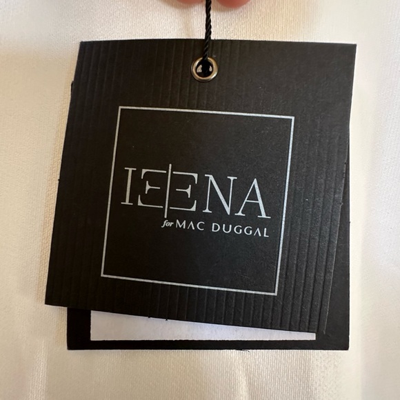 NWT Ieena for Mac Duggal Classic Sleeveless A Line Ball Gown in White Sz. 2 - Picture 5 of 9